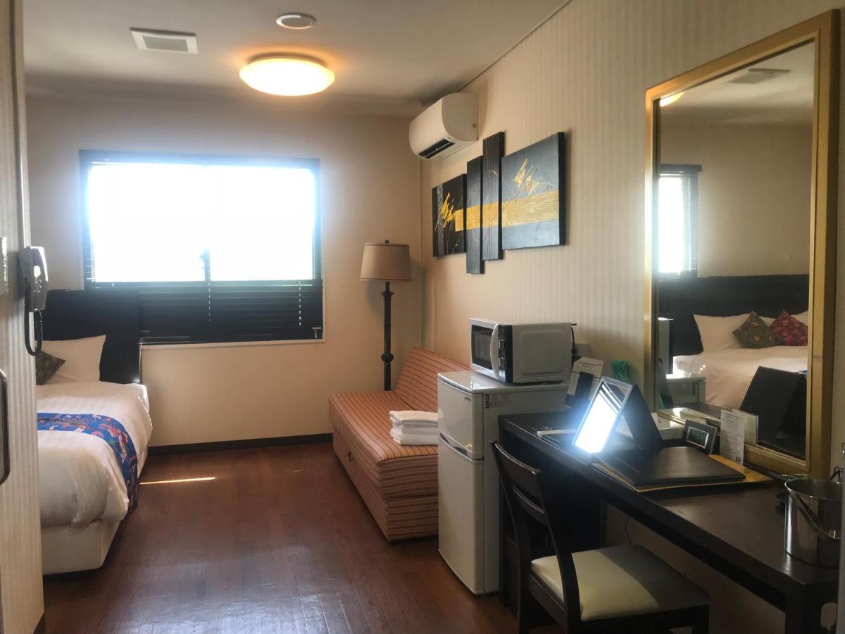 Phoenix Park Hotel 나고 외부 사진